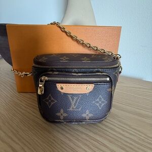 Louis Vuitton Mini Bumbag in Monogram